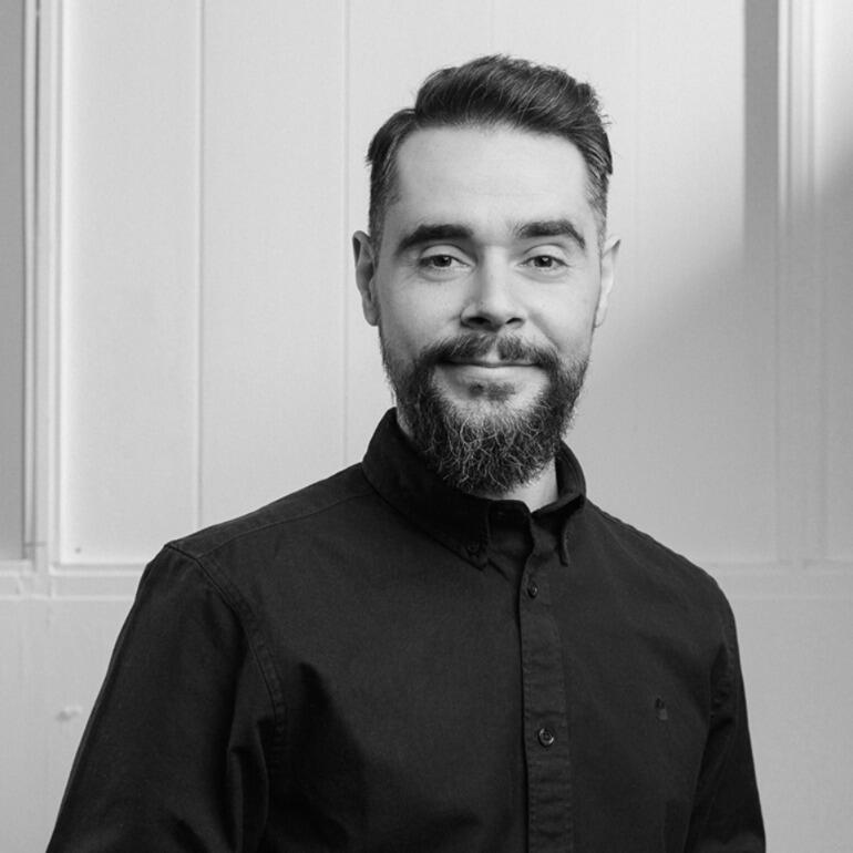 Dimitrios Manolis, Projektleiter